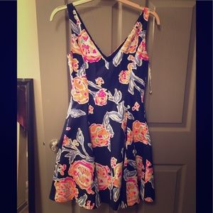 NWOT Lilly Pulitzer “Bright Navy Pom Poms” dress